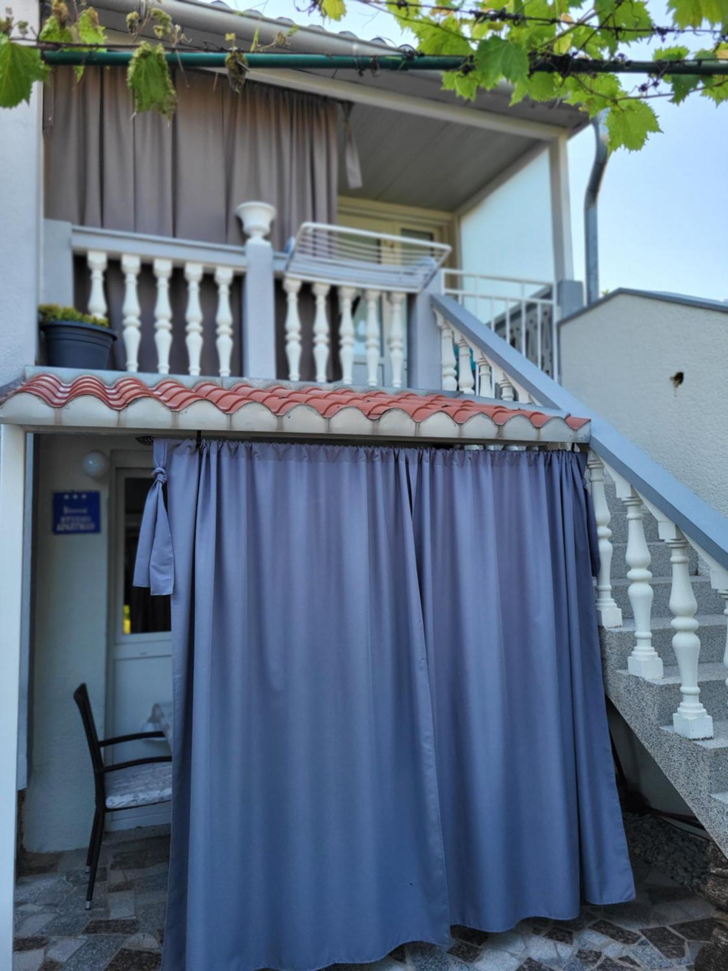 Apartmani I Sobe Mara New Translation Exteriér fotografie